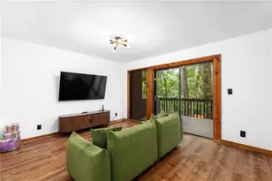 1080 Martin Ridge Rd, Roswell, GA 30076 - Photo 17