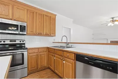 3235 Lake Russell Way, Buford, GA 30519 - Photo 13