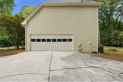 3235 Lake Russell Way, Buford, GA 30519 - Photo 97