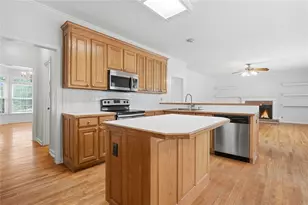 3235 Lake Russell Way, Buford, GA 30519 - Photo 51