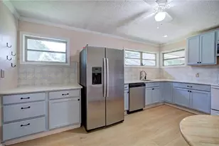 113 Burton Dr, Calhoun, GA 30701 - Photo 7