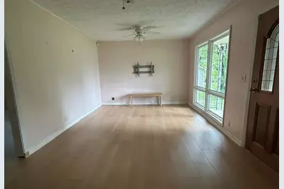 113 Burton Drive, Calhoun, GA 30701 - Photo 9