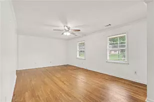 3276 Pin Oak Cir, Atlanta, GA 30340 - Photo 13