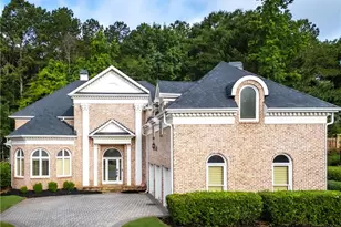 8370 Royal Melbourne Way, Duluth, GA 30097 - Photo 3