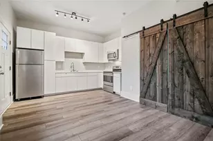 940 St Charles Ave NE, Atlanta, GA 30306 - Photo 3