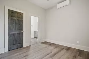 940 St Charles Ave NE, Atlanta, GA 30306 - Photo 9