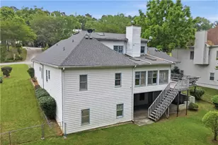 361 Timber Laurel Ln, Lawrenceville, GA 30043 - Photo 3