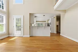 519 Emerald Lake Ln, Buford, GA 30518 - Photo 15