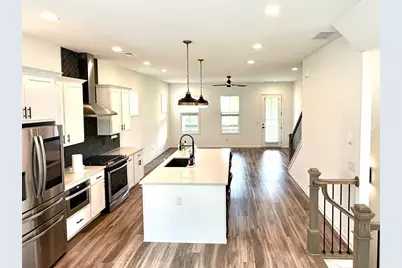 4399 Gillon Circle SE, Atlanta, GA 30339 - Photo 9