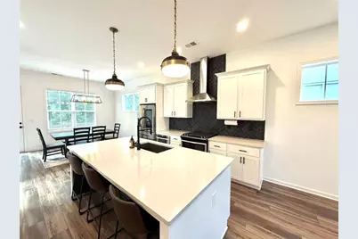 4399 Gillon Circle SE, Atlanta, GA 30339 - Photo 11