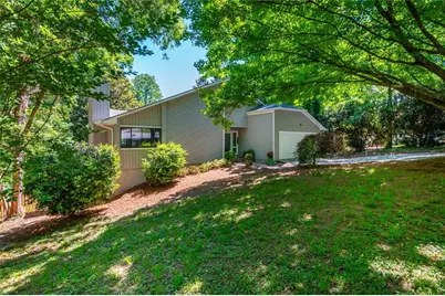 150 Hitching Post Court SE, Marietta, GA 30067 - Photo 3