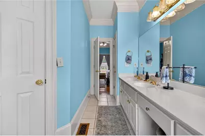 172 E Shadburn Avenue, Buford, GA 30518 - Photo 25