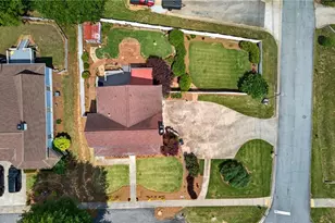 172 E Shadburn Ave, Buford, GA 30518 - Photo 73