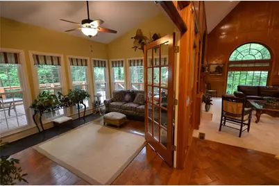 1155 Charlton Trace SW, Marietta, GA 30064 - Photo 9