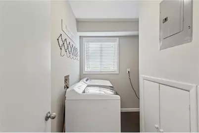 560 Spalding Drive, Atlanta, GA 30328 - Photo 37