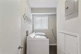 560 Spalding Dr, Atlanta, GA 30328 - Photo 37