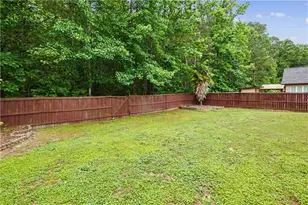 5412 The Vyne Ave, Atlanta, GA 30349 - Photo 37