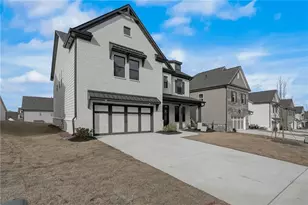 1762 Dover Creek Ln, Lawrenceville, GA 30045 - Photo 3
