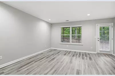 1297 Liberty Parkway, Atlanta, GA 30318 - Photo 25