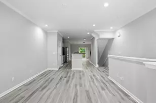 1297 Liberty Pkwy, Atlanta, GA 30318 - Photo 9