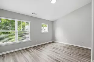 1297 Liberty Pkwy, Atlanta, GA 30318 - Photo 19
