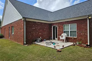 360 Crossroads Dr, Social Circle, GA 30025 - Photo 5