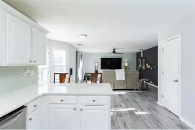 107 Barrington Parkway, Stockbridge, GA 30281 - Photo 11