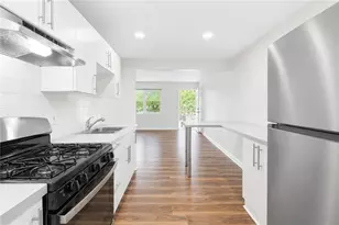 3193 E Point St, Atlanta, GA 30344 - Photo 9