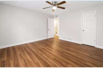 3193 E Point Street #4, Atlanta, GA 30344 - Photo 17