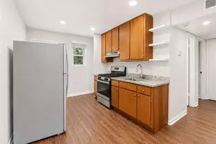 3203 E Point St, Atlanta, GA 30344 - Photo 5