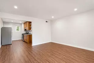 3203 E Point St, Atlanta, GA 30344 - Photo 3