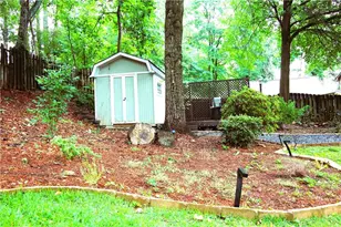 4025 Cranston Ct, Duluth, GA 30096 - Photo 7