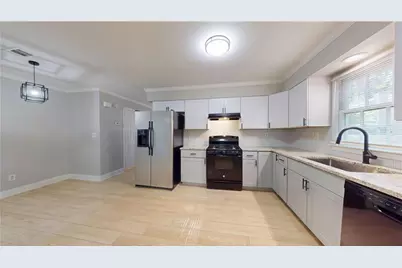 2777 Northwood Court SW, Marietta, GA 30060 - Photo 11