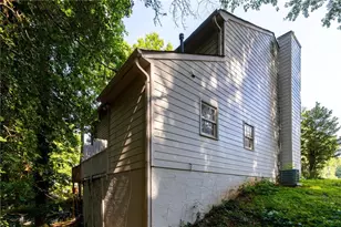 2777 Northwood Ct SW, Marietta, GA 30060 - Photo 21