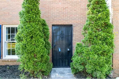 2777 Northwood Court SW, Marietta, GA 30060 - Photo 3