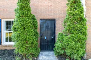2777 Northwood Ct SW, Marietta, GA 30060 - Photo 3
