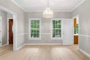 35 Elmtree Dr, Sharpsburg, GA 30277 - Photo 9