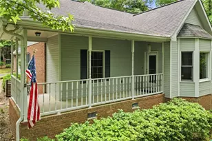35 Elmtree Dr, Sharpsburg, GA 30277 - Photo 5