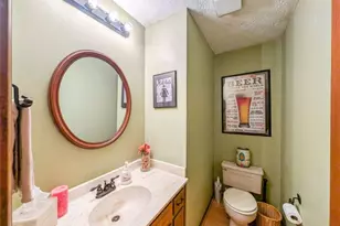 3838 Hunting Ridge Dr, Lilburn, GA 30047 - Photo 25