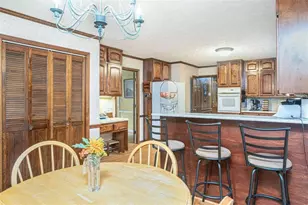 3838 Hunting Ridge Dr, Lilburn, GA 30047 - Photo 21