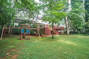 3838 Hunting Ridge Dr, Lilburn, GA 30047 - Photo 55