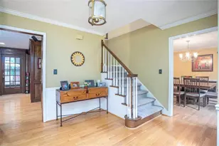 3838 Hunting Ridge Dr, Lilburn, GA 30047 - Photo 5