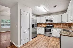 253 Pebble Creek Dr, McDonough, GA 30253 - Photo 13