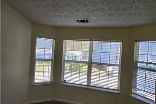 2935 Fields Dr, Lithonia, GA 30038 - Photo 11