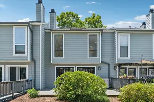 1023 Riverbend Club Dr SE, Atlanta, GA 30339 - Photo 21