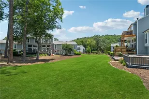 1023 Riverbend Club Dr SE, Atlanta, GA 30339 - Photo 23