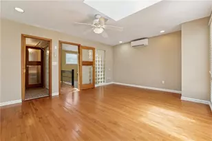 1023 Riverbend Club Dr SE, Atlanta, GA 30339 - Photo 15
