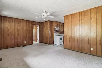 318 Circle Drive, Calhoun, GA 30701 - Photo 7