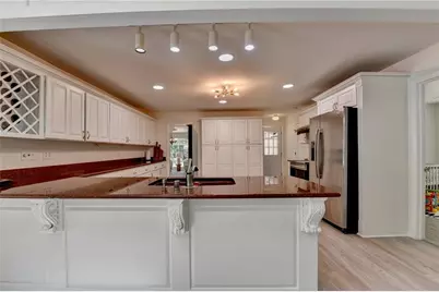 421 Oakleaf Trail, Suwanee, GA 30024 - Photo 11
