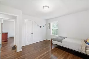 1237 S Enota Dr NE, Gainesville, GA 30501 - Photo 17